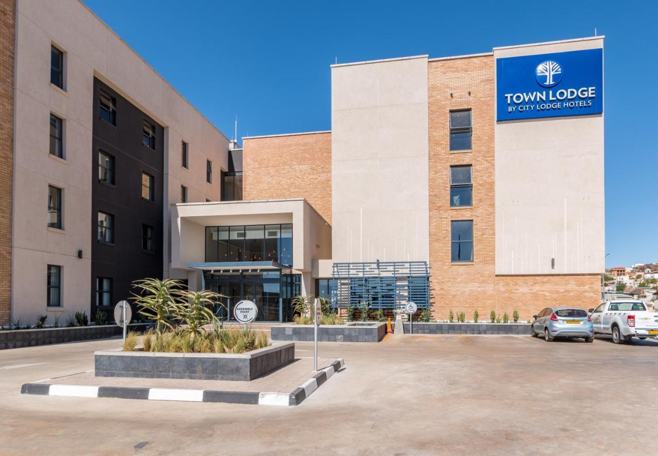Town Lodge Windhoek, Namibia Экстерьер фото